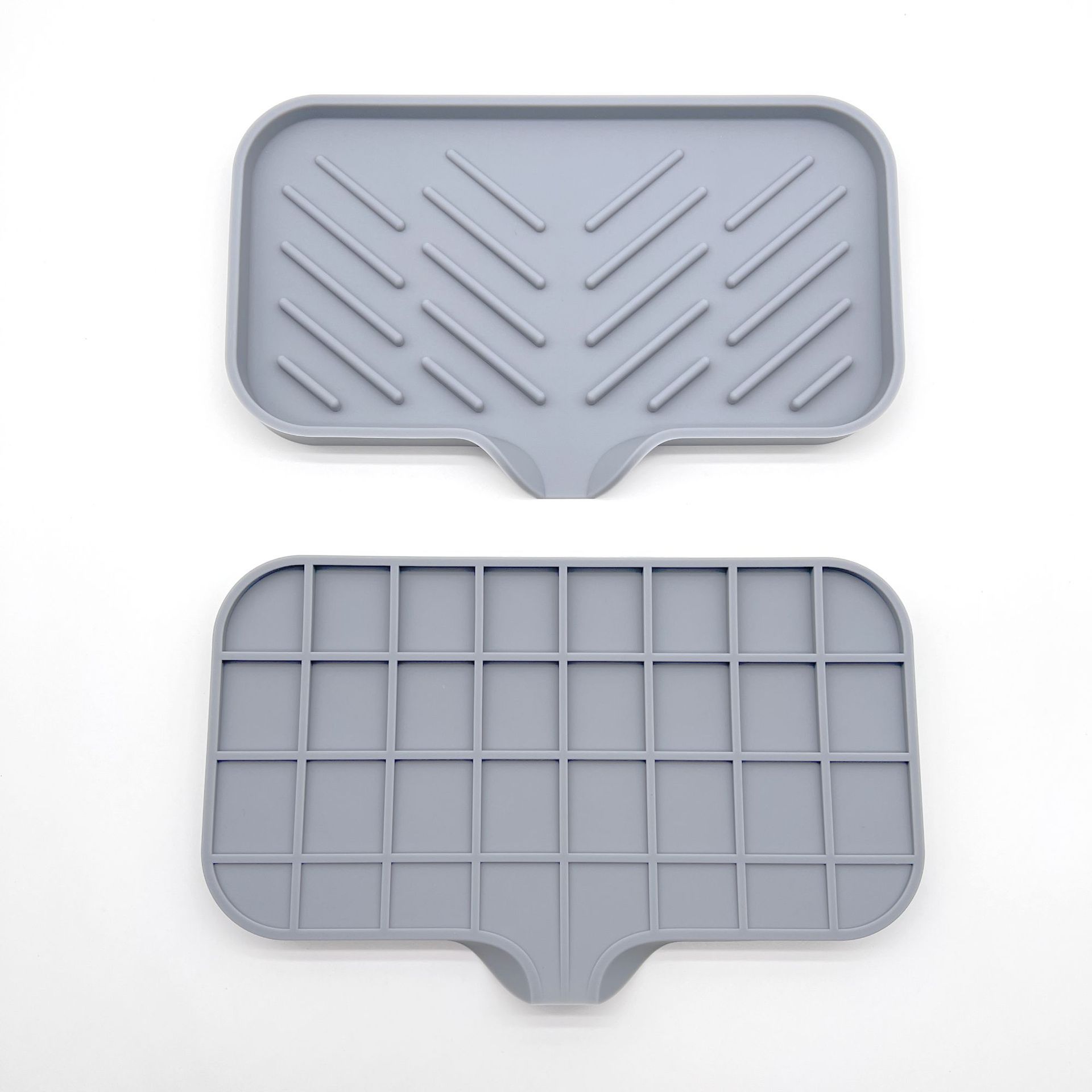 

Силиконовый поддон для раковины для организации кухни - Держатель для мыльницы, не контактирующий с пищевыми продуктами, со сливной кромкой - Слив для щеток на столешнице 15*24.5*1.7CM серый