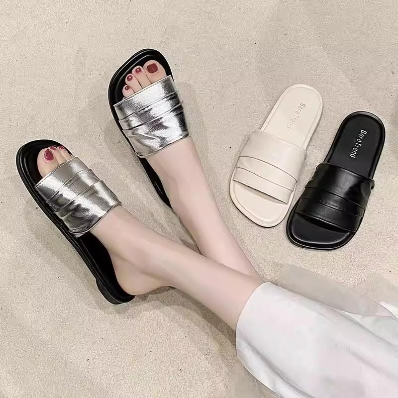 Star models are beautiful, flat-bottomed cool slippers, women's summer outer wear, new models with skirts, beach vacation
