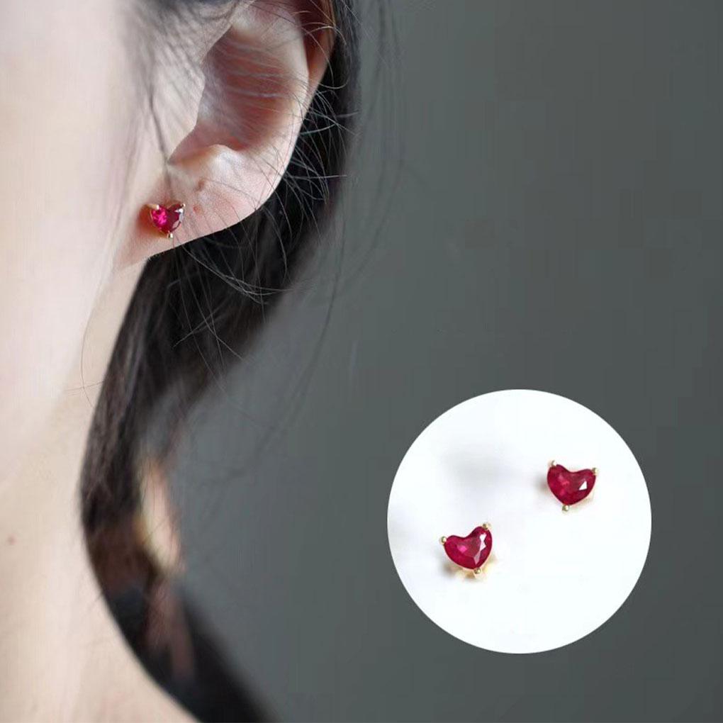 Woman S Studs Earring Fashionable And Elegant Lightweight Eye-catching Metal Earring For Woman