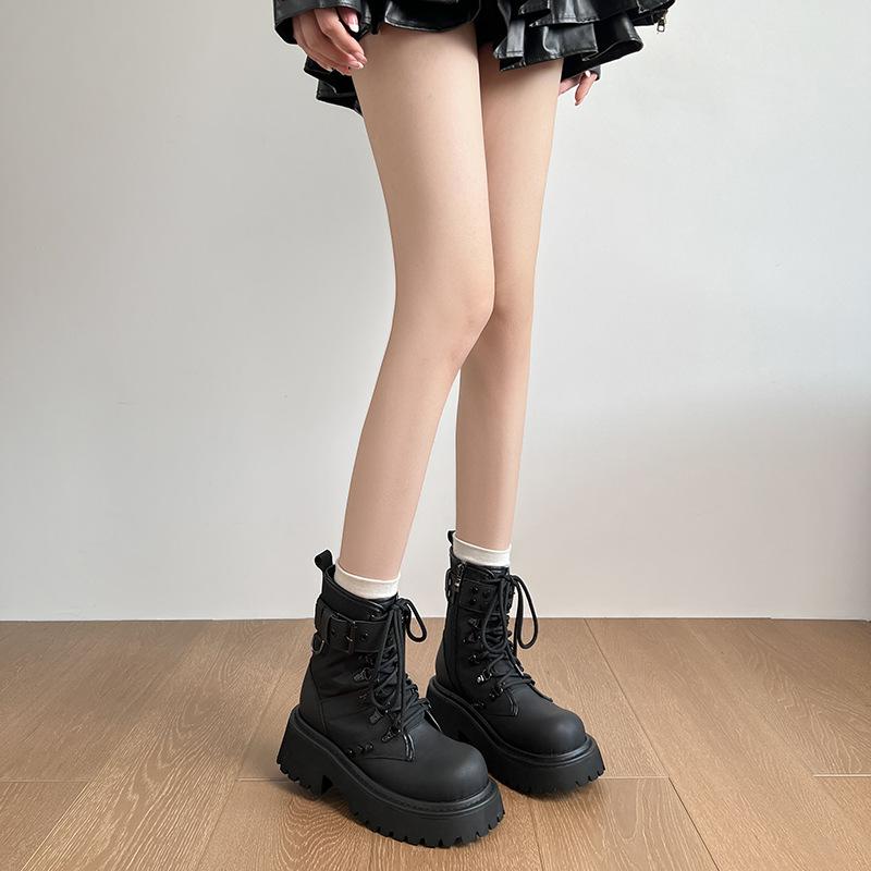 

British style high-end fried street small short boots locomotive handsome thick-soled Martin boots women s 2025 new autumn and winter black boots 35 чёрный