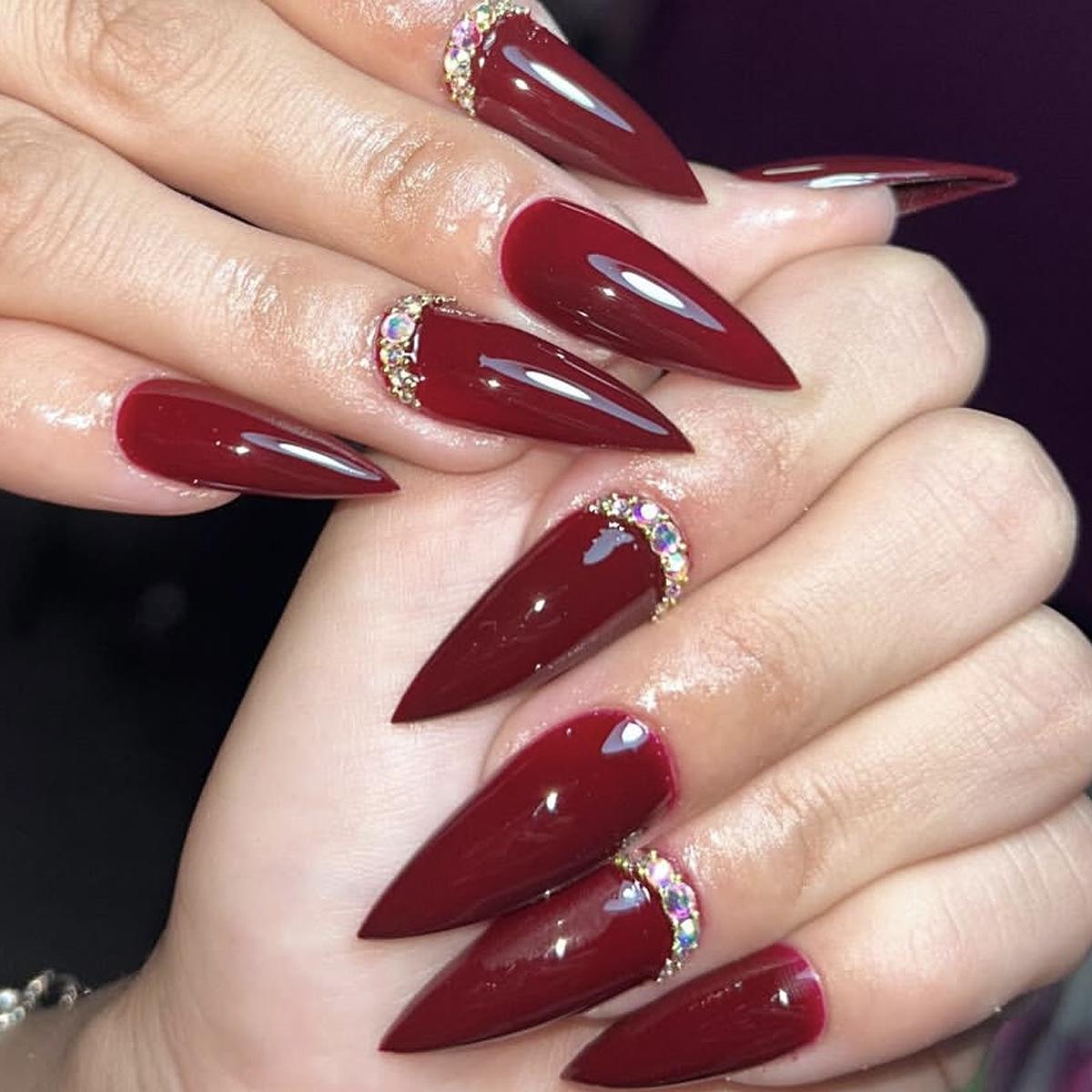 Long Wine Red Pointed Nails with Diamond Design - Reusable & Beautiful