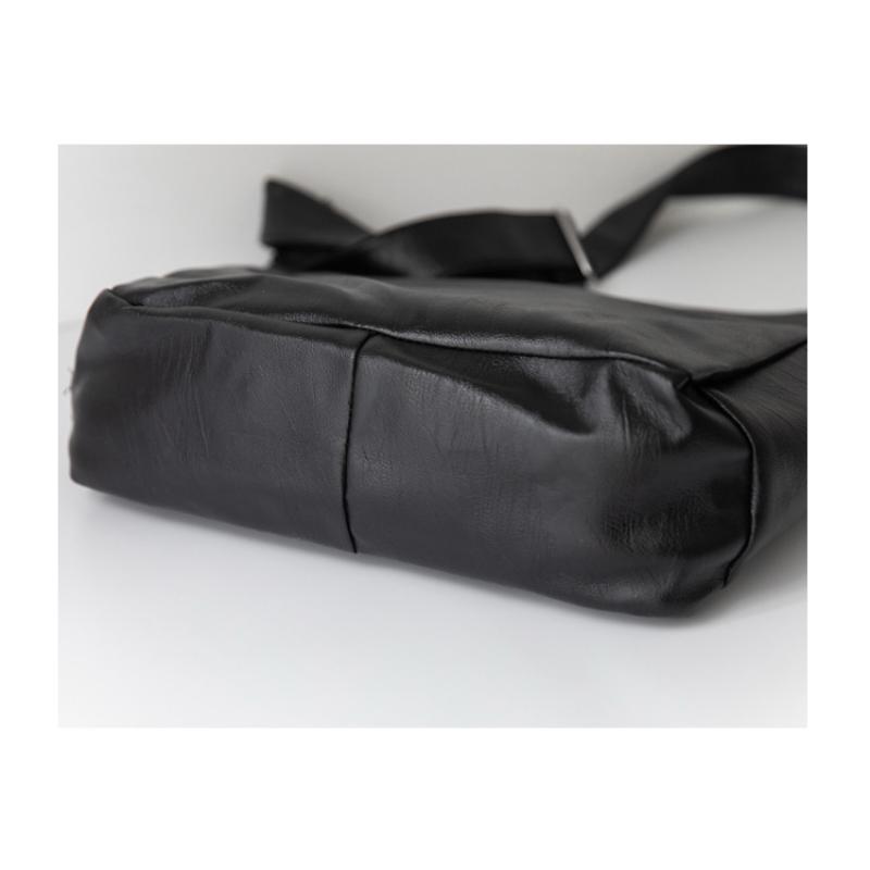 Soft Leather Bucket Bag for Women with Large Capacity Crossbody Bag for Women with Versatile One Shoulder Bag