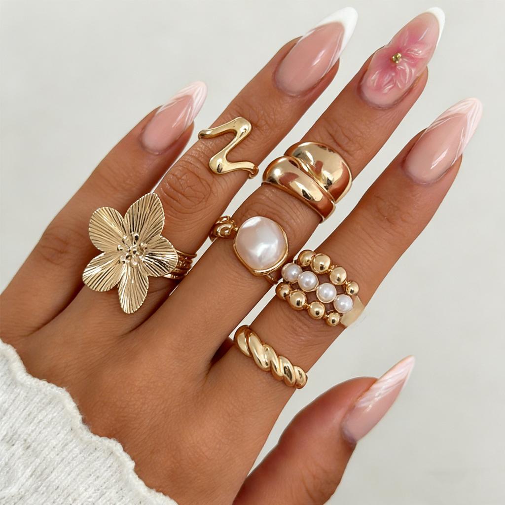 6Pcs/Set Bohemia Vintage Metal Petal Flower Open Rings for Women Trend Baroque Pearl Geometric Ring Daily Jewelry Gift