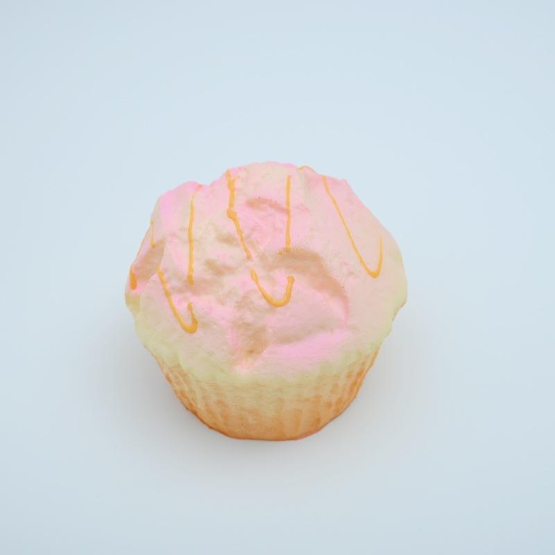 Soft Slow Rebound Squishy Pu Simulation Croissant Toast Puff Pastry Stress Relief Toy Anti-Stress Ornament Desk Accessories