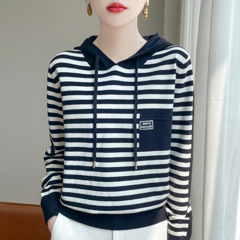 

Женский свитер-пуловер с капюшоном в полоску с цветовыми блоками - Трикотажная толстовка свободного кроя 2XL (140-155 lbs)