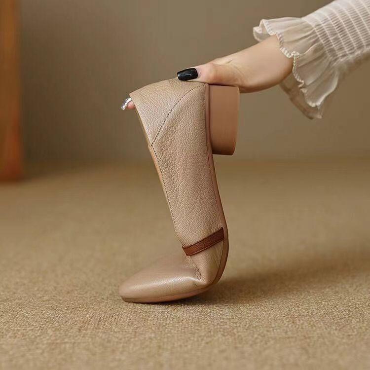 Source Spring and Autumn Real Soft Leather French Retro Low Heel Thick Heel Small Leather Shoes Soft Sole Pointed Head Shallow Mouth