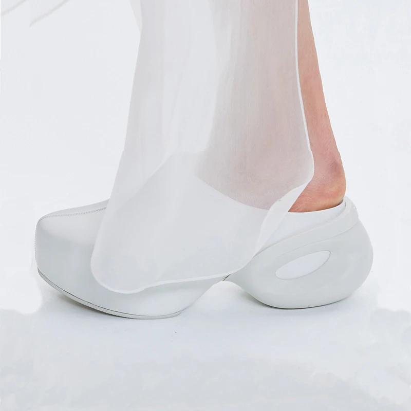 

Модный бренд Водяной бриллиант Плоская подошва Пляжные шлепанцы Женские Отпуск Досуг Серебристые Сандалии на толстой подошве Средний каблук Женская обувь Размер 43 41