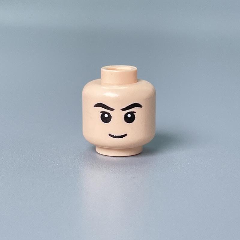 Building Block Minifigure Heads Set – Facial Expressions In Yellow