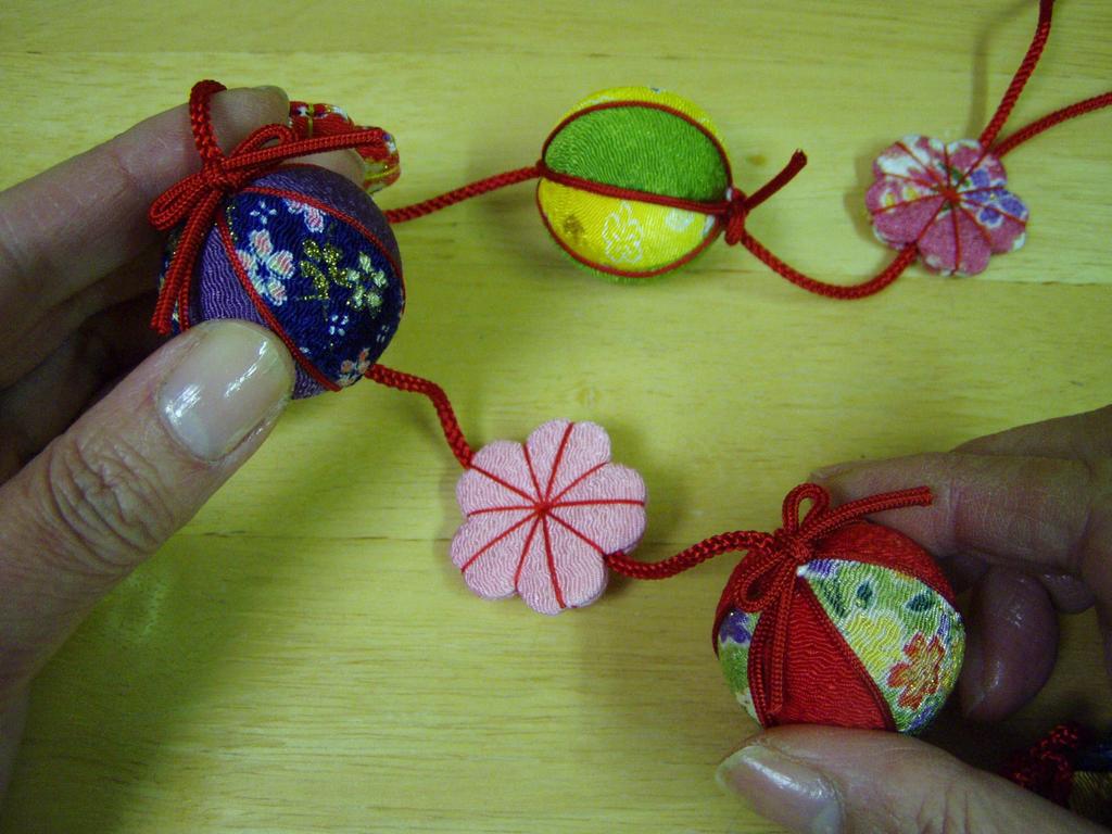 Takaraku crepe handicraft hanging decoration kitMiyako
