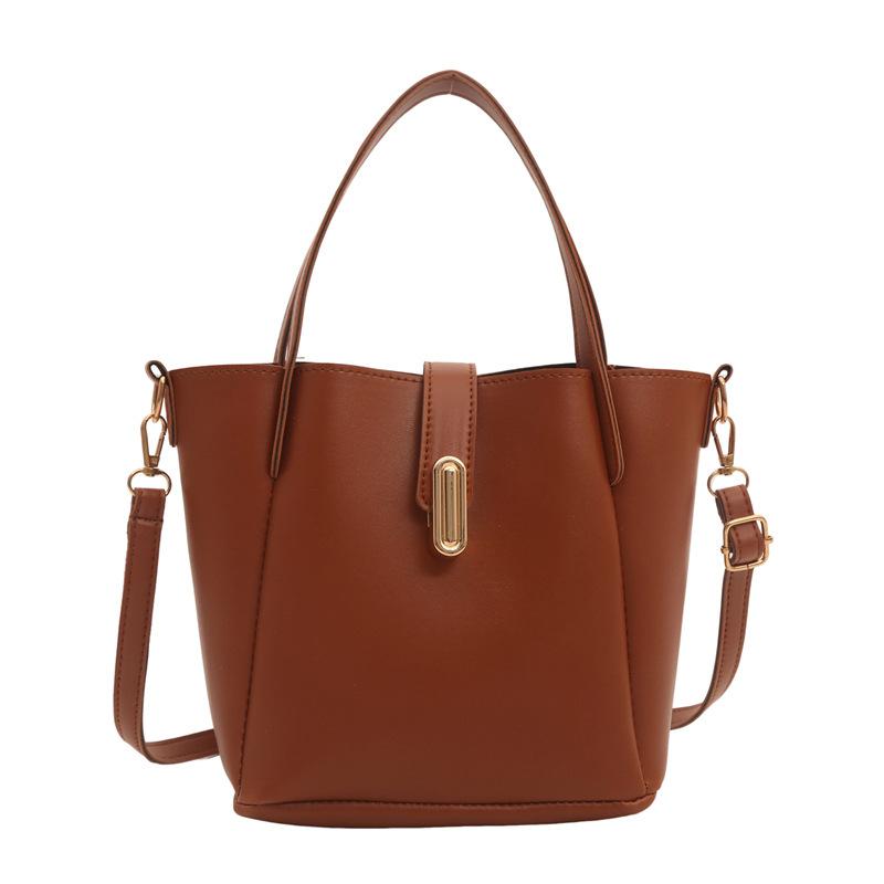 

Цього року популярна сумка-відро, жіночий тренд, нова весна та літо, універсальна сумка через плече, текстурована жіноча сумочка коричневий