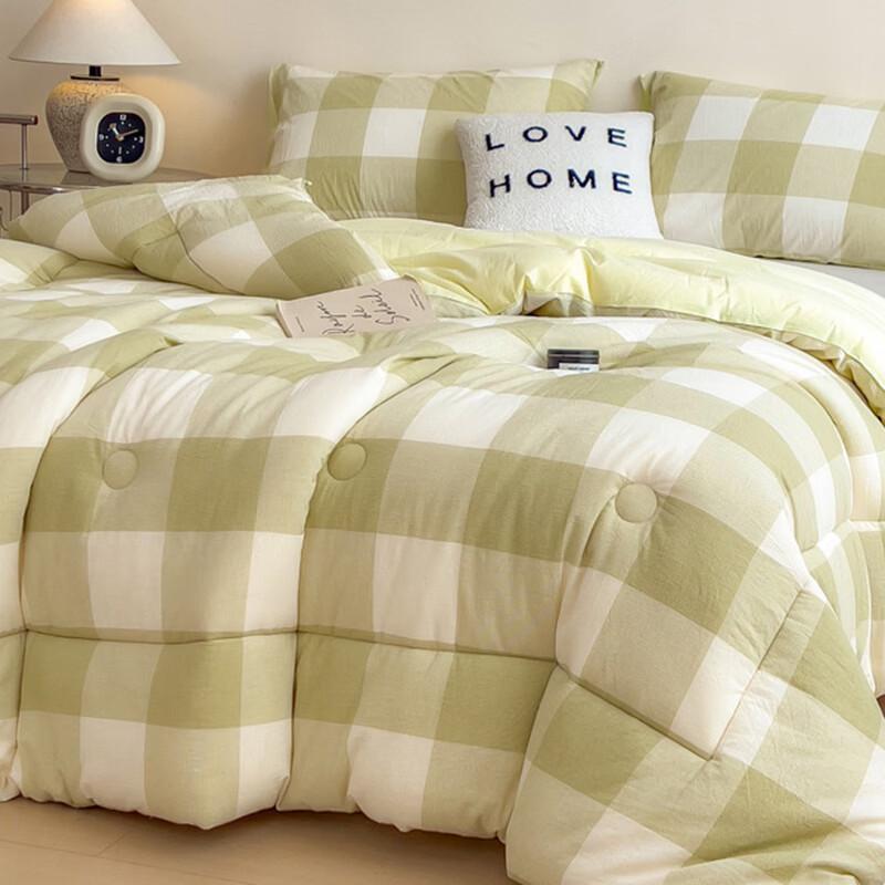 Fanshun All-Season Polyester Quilt