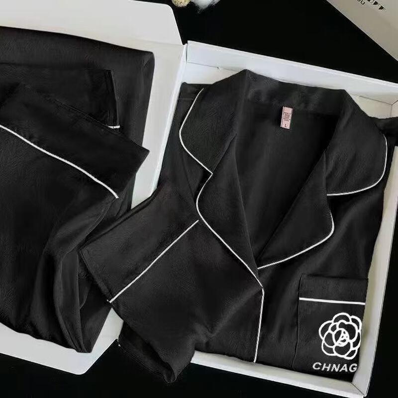 Mi Ling Hedvábný pyžamový set