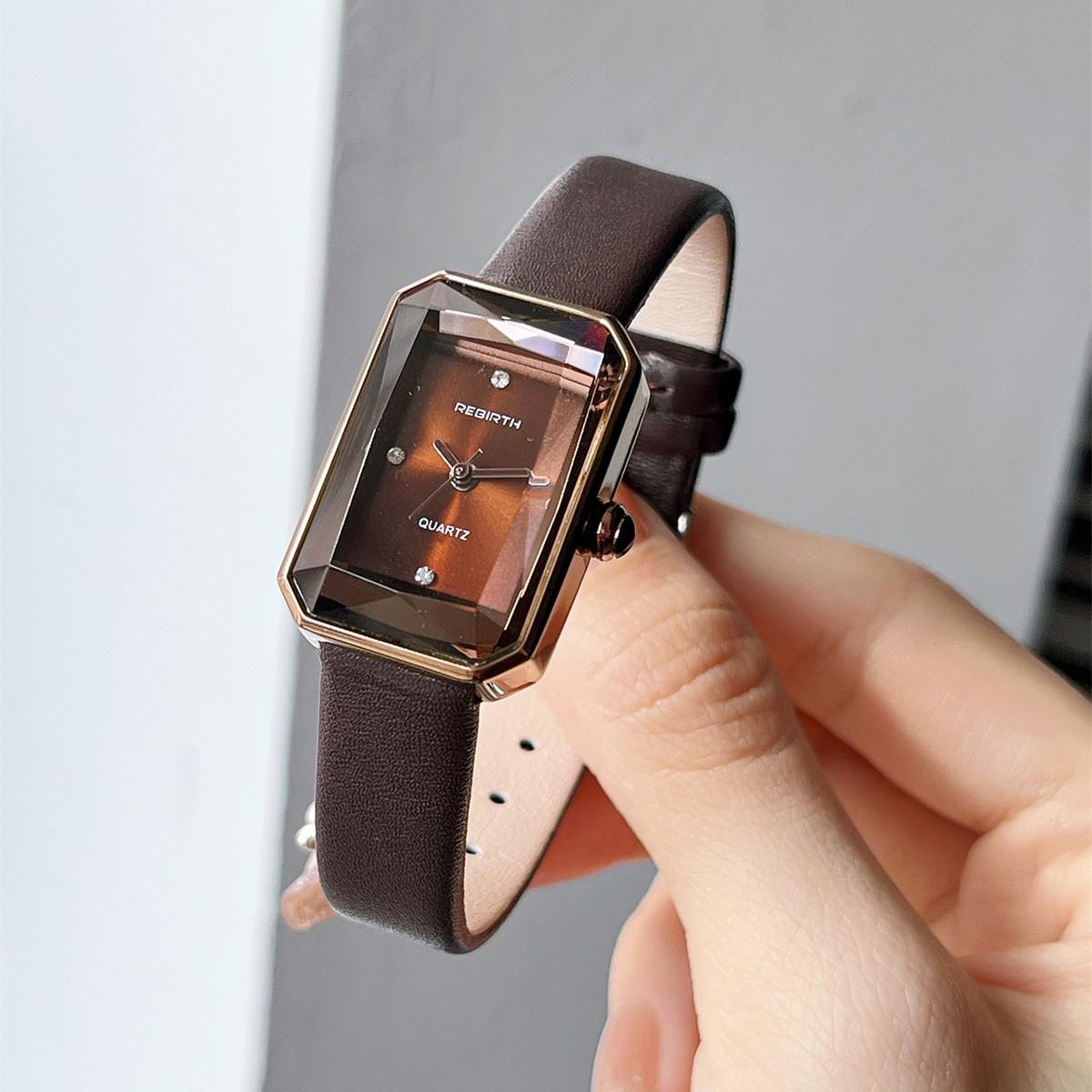 Luxury Diamond Inlaid Elegant Cut Women Watch Rectangular Simple Design Quartz Movement Ladies Leather Band Classic Wristwatch коричневый