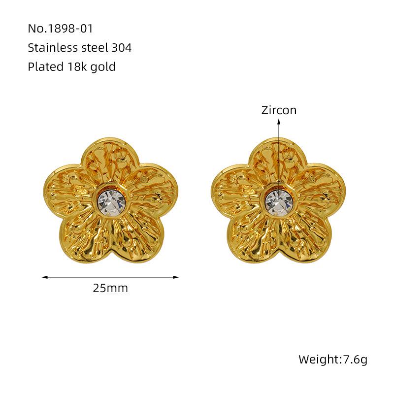 2026 Pearl Earrings Women's Versatile High-end Temperament Fashion Flower Stud Earrings Jewelry