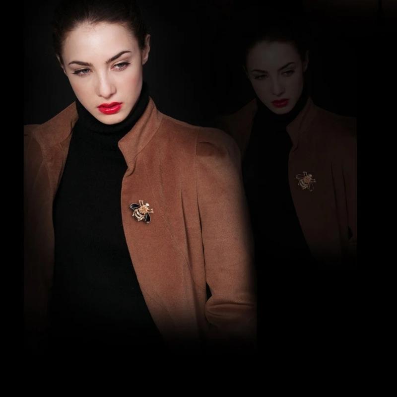 Винтажная хрустальная брошь в виде пчелы — фото 7