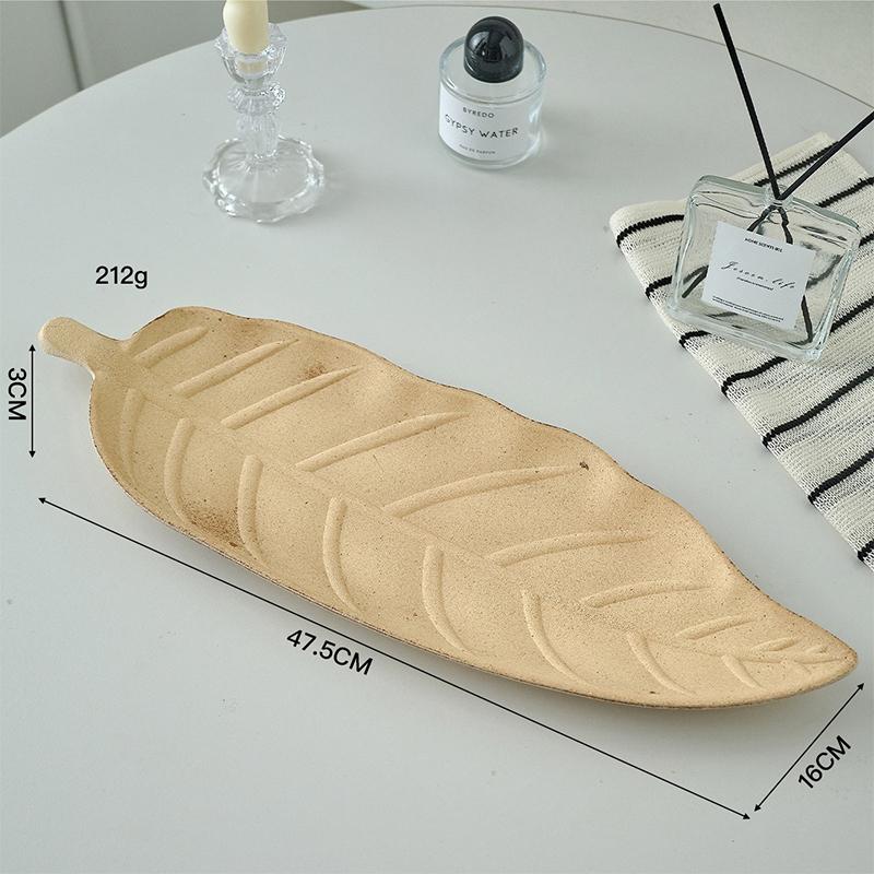 Cute Animal Room Decor Horse Rabbit Cat Giraffe Wooden Sculptures Diy Painted Materials Craft Hone Decor Handmade Figurine Gifts