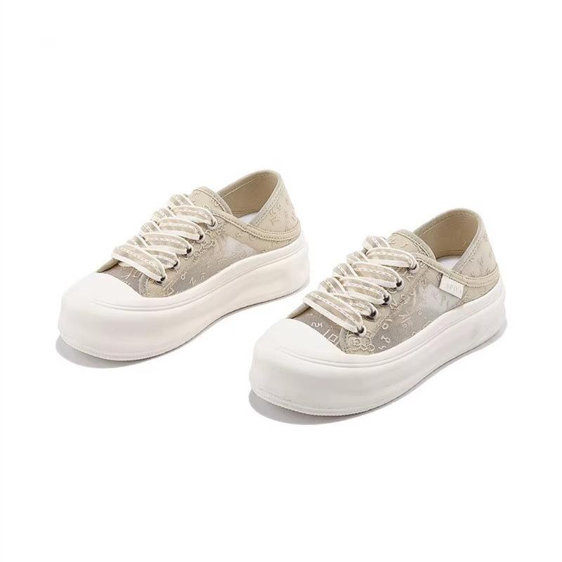 

Fisherman shoes women s mesh breathable new two-wear sports versatile casual little white board shoes 35