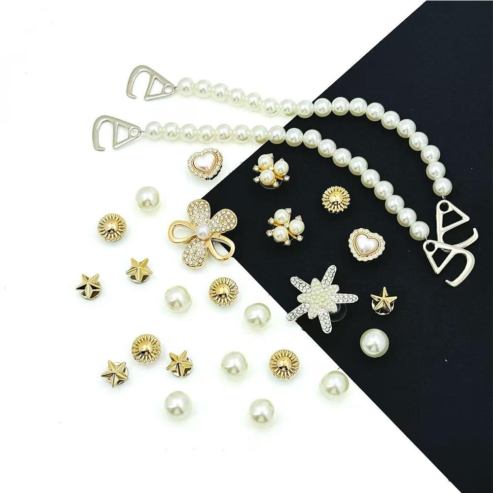 24/26PCS Fashion Shoe Charms Set Accessories Hole Shoe Buckle Golden Rhinestone Flower Pearl Chain DIY 3D Shoes Decorations Gift