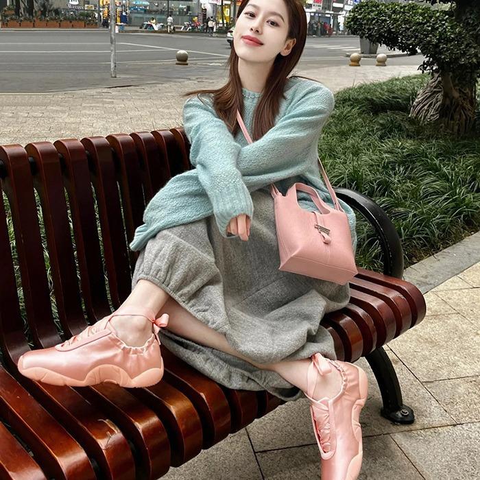 Fashion Spring Cross Strap Women Ballet Flats Fashion Elegant Round Toe Shoes Ladies Comfort Street Style Soft Sole Ballerinas Shoes