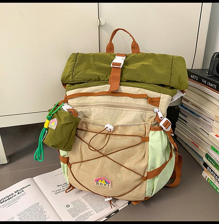 

Outdoor Backpack, Hiking and Mountaineering Bag, Large Capacity, Fashionable and Versatile One Size армія зелений колір