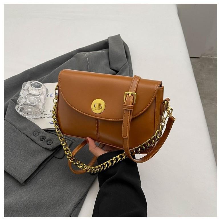 Ielgy Retro Flap Bag All-Match Crossbody Small Square Bag