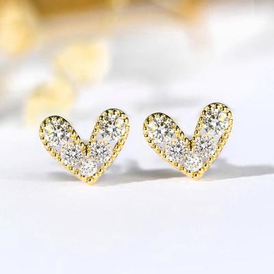 Huitan Shiny Heart Stud Earrings Female Fresh Gold Color Color Fine Love Accessory Voguish Fashionable Plain Simple Stylish Stylish Gathering Jewelry