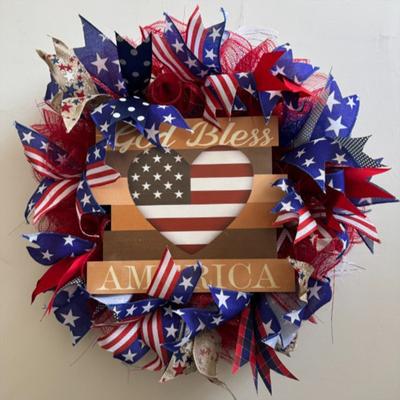 4th of July Patriotic Door Wreath Red Blue White Star Eagle Wooden Welcome Sign for Independence Day Memorial Day Home Wall Outdoor Indoor Decor
