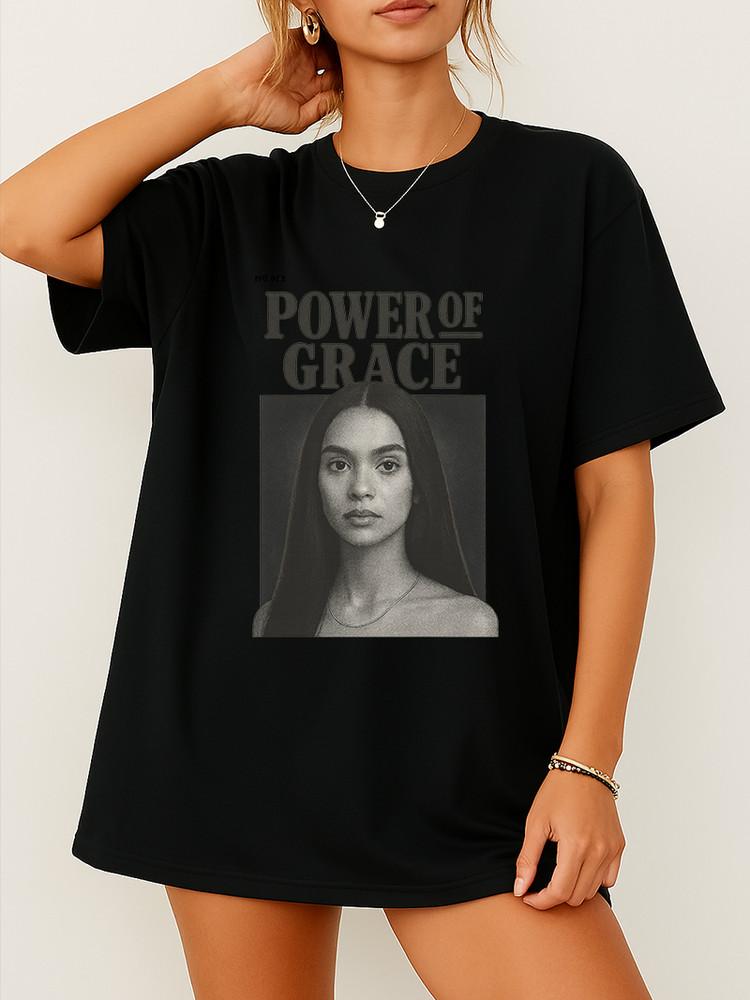 

Power of Grace Graphic T-Shirt Vintage Portrait Tee Oversized Top for Women Unisex T-Shirt L