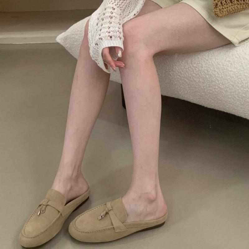 Fashion Summer New Style Slippers 2025 Fashion Elegant Versatile Trend Soft Soled Women Slippers Cow Leather Mules Slippers Lady Sandals