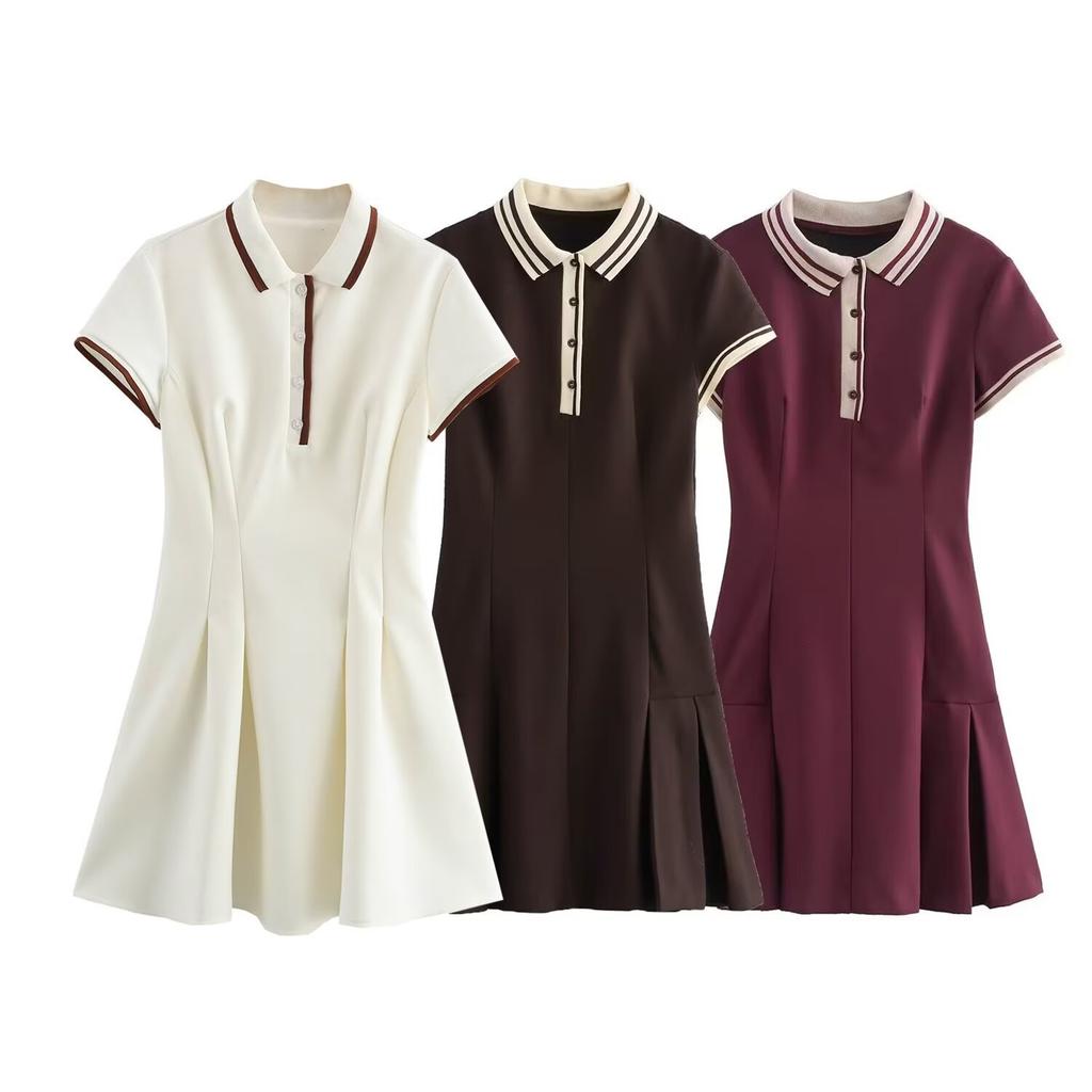 A-Linien-Kleid mit kurzen Ärmeln, Knopfleiste und Faltenrock