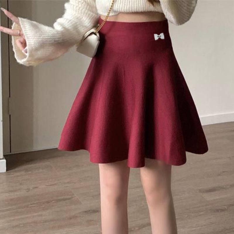 

Korean Pleated Knit Wool A-line Skirt - High Waist, Fluffy, Short, for Women (2025 New Autumn/Winter) M вино красного