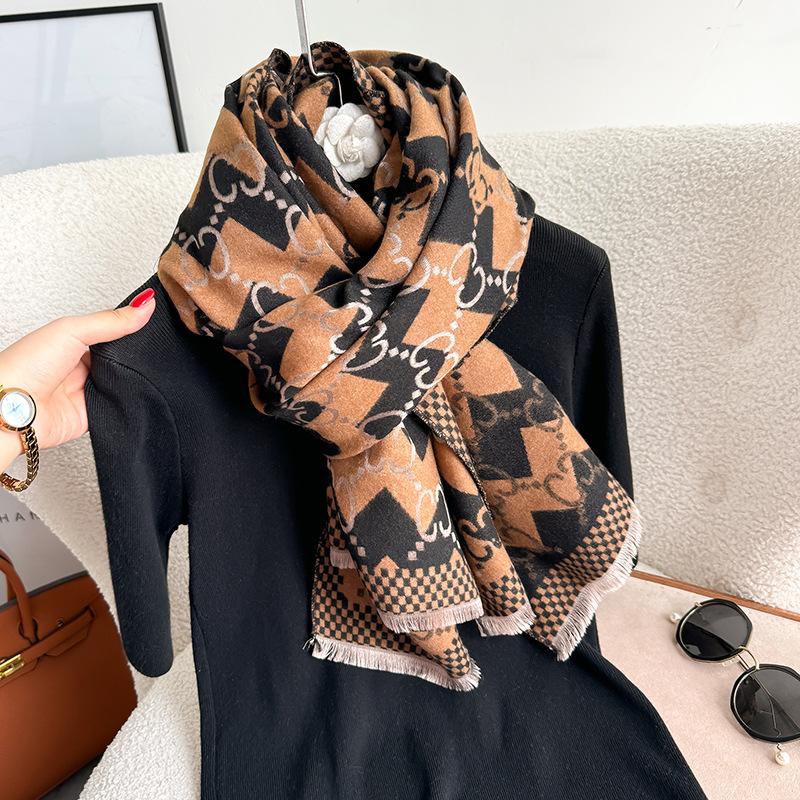 

Autumn and winter letter imitation cashmere scarf female big-name versatile warm casual shawl autumn and winter fashion thickened scarf 190CM