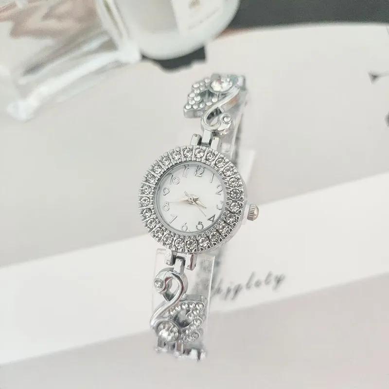 Woman Watches 2026 Luxury Alloy Band Rhinestone Bracelet Quartz Watch Fashion Ladies Dress Wristwatches Reloj Mujer Montre Femme
