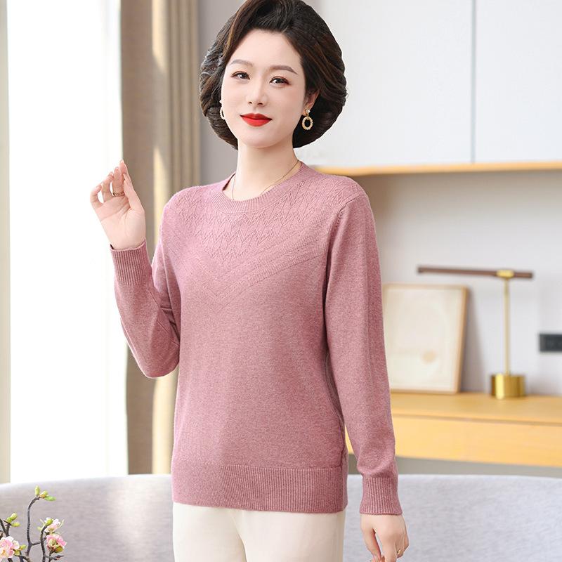 Spring 2025 Solid Color Round Neck Sweater for Middle-Aged and Elderly Women - New National Style, Simple Long-Sleeved Pullover Top