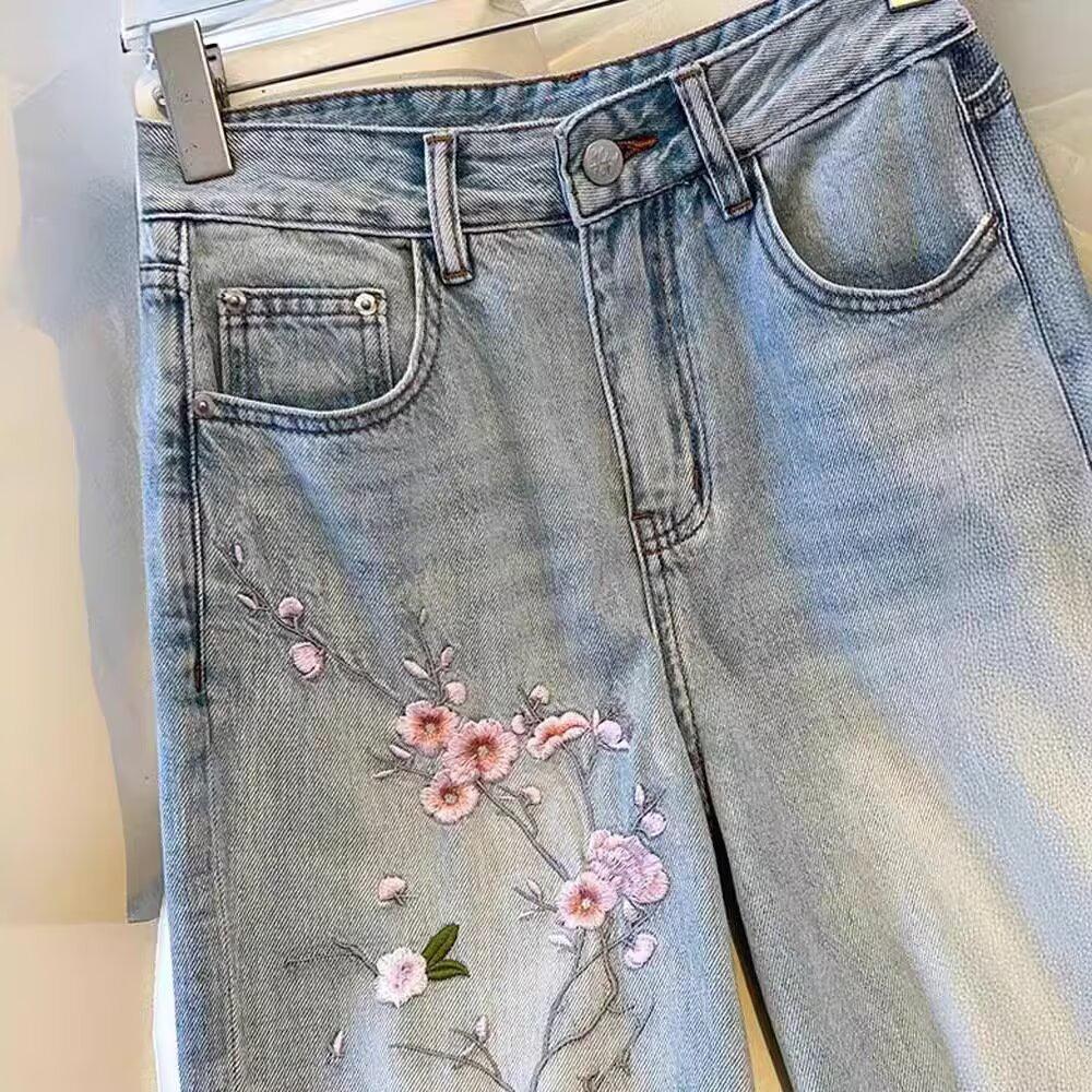 Damen 2025 Chinesischer Stil Hellwaschung Hohe Taille Bestickt Gerades Bein Jeans