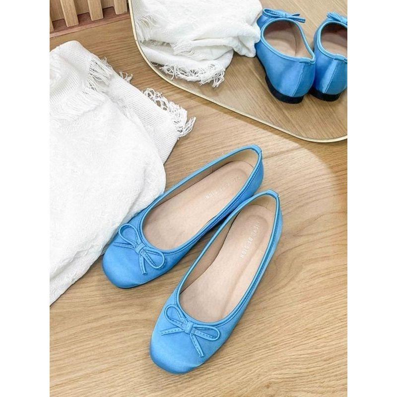 Paris satin bow single shoes women's 2025 spring new round head shallow mouth women's shoes blue flat ballet shoes