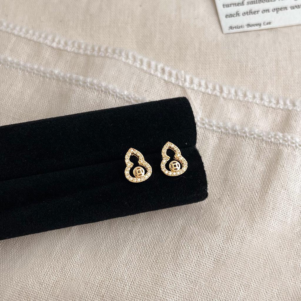 Fu Lu Shuang Lin: Luxurious Chinese Gourd Earrings with Micro-set Zircon for Women