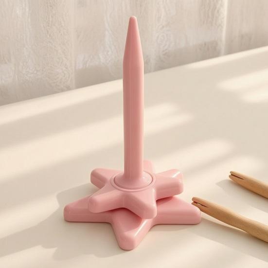 3D Printed Yarn Spinner Smooth Rotating Yarn Holder Cute Star Tangle-Free Yarn Spinner for Crocheting Knitting Lovers