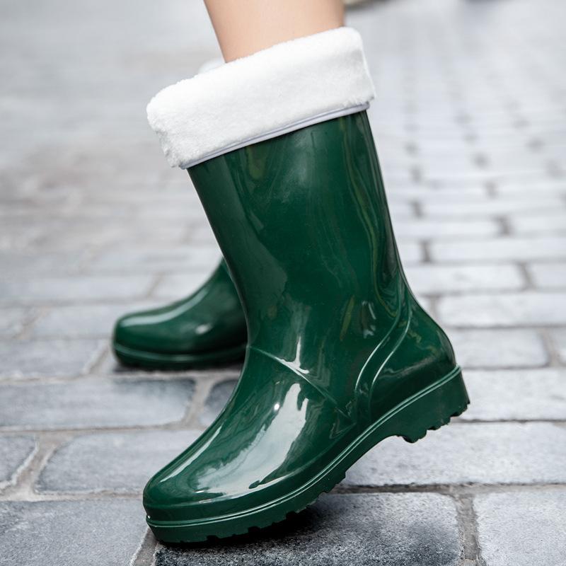 Medium tube four-season rain shoes women's warm special plastic shoes medium top non-slip water boots kitchen velvet rain boots work rubber shoes