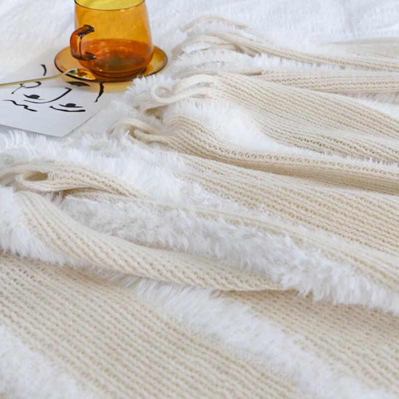 LISM All-Season Acrylic Throw Blanket