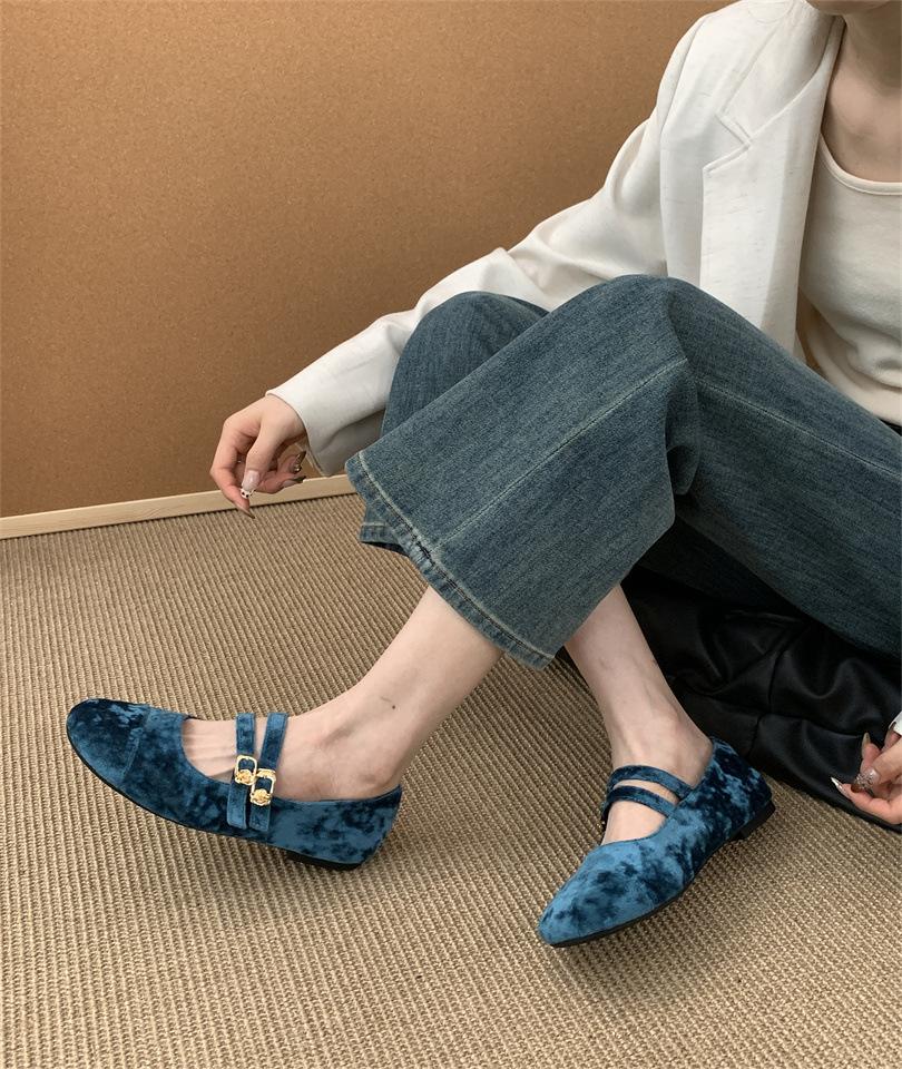 French Retro Velvet Double Buckle Mary Jane Flat Single Shoes Women's 2025 New Niche Versatile Ballet Shoes Grandma Shoes