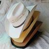 Chapeau de paille western cowboy pour femme à large bord chapeau de paille rigide cowboy d'extérieur été Chapeau Jazz Soleil sombrero vaquero homme