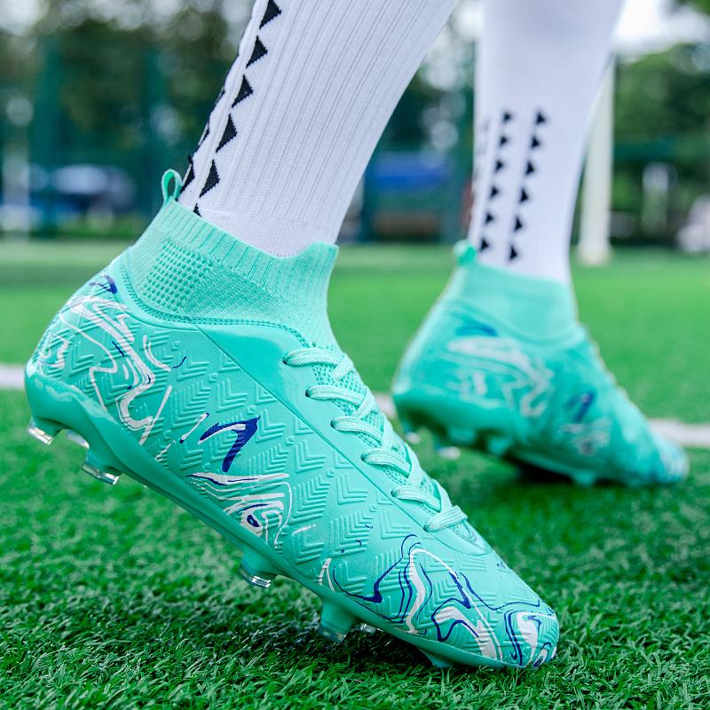 Men New Soccer Shoes Society Cleats Professional Fast Football Field Boots Grass Training Comfortable Football Shoes Sneaker