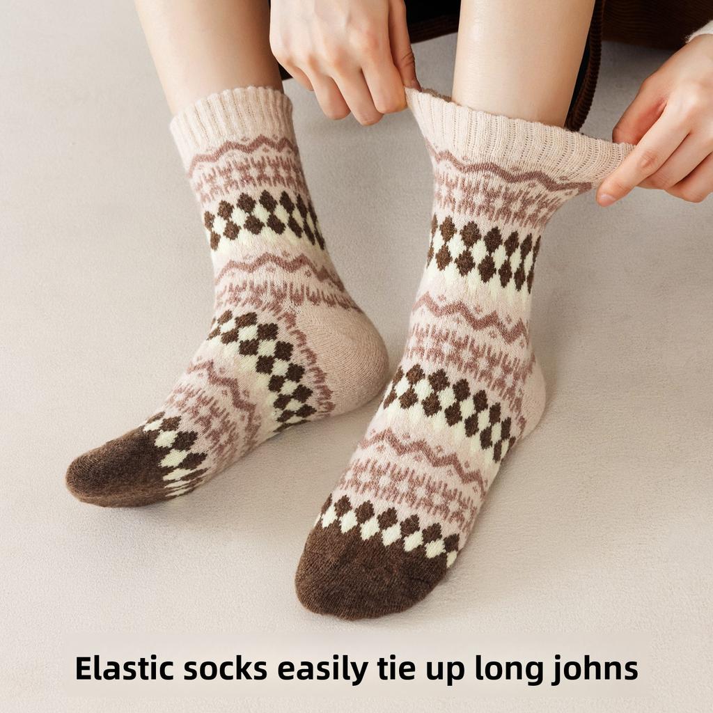 Winter and Autumn Vintage Thick and Warm Wool Socks for Children, Featuring Fel Island Wave and Diamond Pattern in Ethnic Style, Mid-calf Length Socks