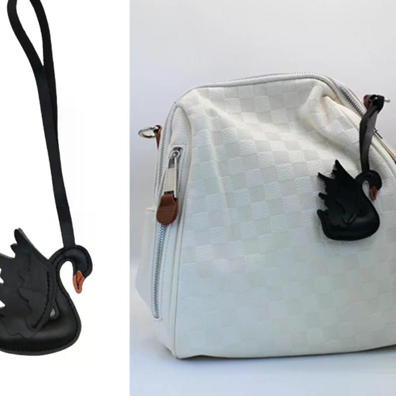 Handmade PU Leather Black White Swan Couple Keychain Cute Bag Charm Pendant Decoration Gift for Lover
