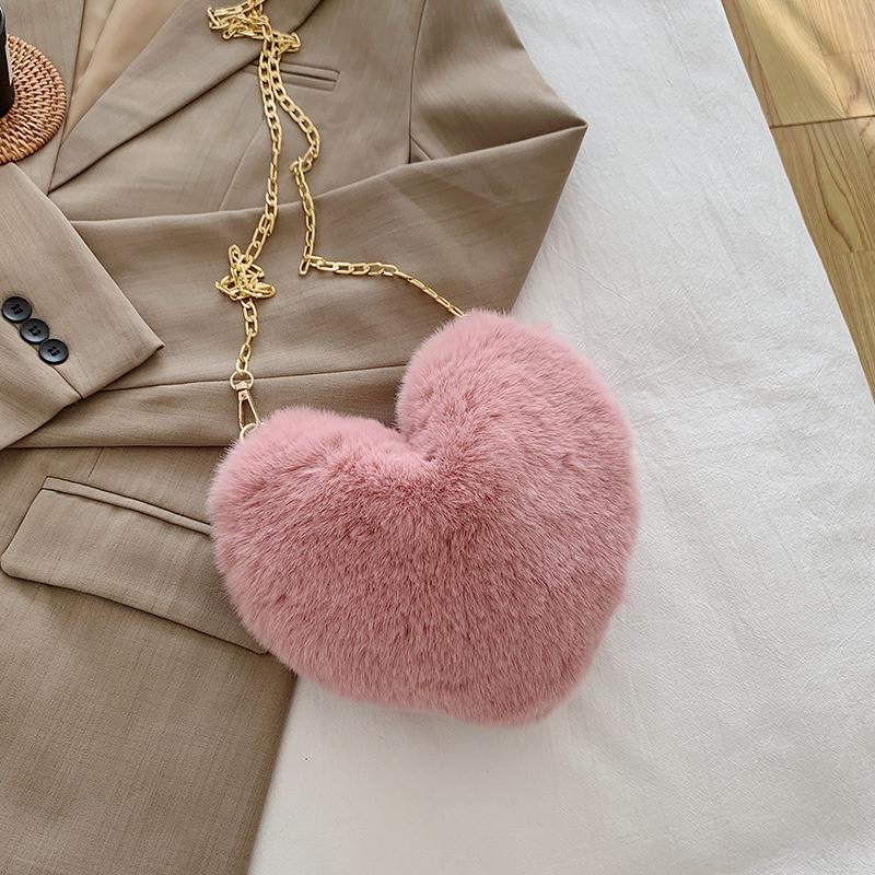 Womens Contemporary Fur Bag Stylish Soft Plush Purse With Chain Ideal For Everyday Use