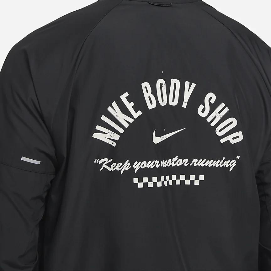 Nike Dri-FIT Logo Patch Windbreaker Jacket Men Outerwear Black DV9820-010