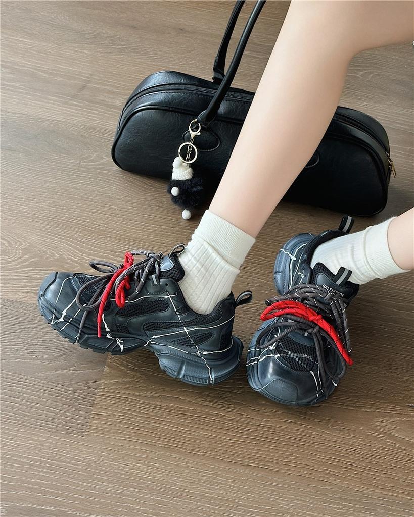2025 Autumn New Breathable Mesh Casual Trendy Dad Shoes Super Fire Niche Splashing Ink Thick Sole Heightening Shoes Ins