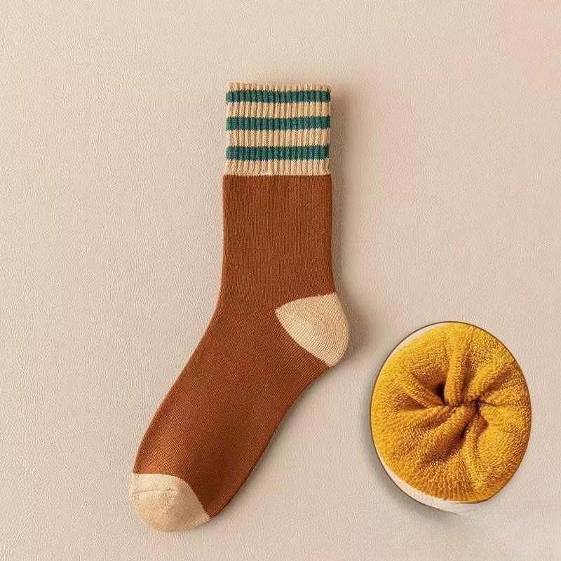 Women with Velvet Thickening Warm Winter Stripe In Tube Socks