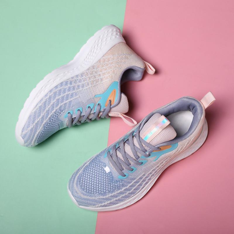 Women's Spring New Mesh Breathable Non-slip Sports Shoes